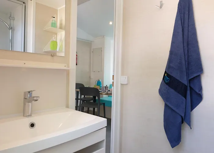 Campingplads Happy Camp Mobile Homes In Village La Masseria 4*