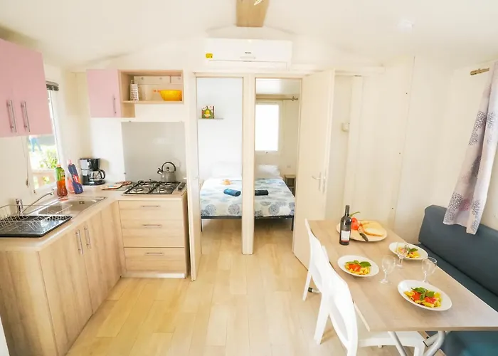 Happy Camp Mobile Homes In Village La Masseria 4* Gallipoli