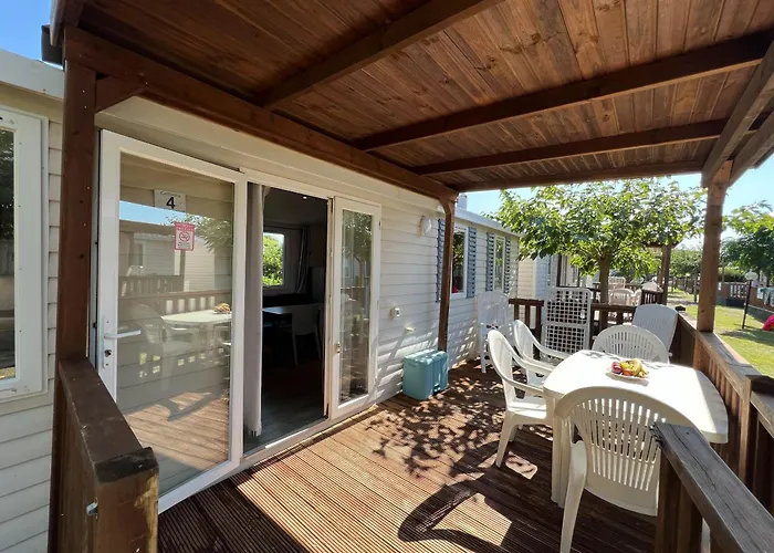 Campingplads Happy Camp Mobile Homes In Village La Masseria