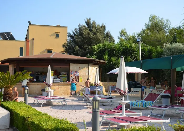 Happy Camp Mobile Homes In Village La Masseria Campingplads