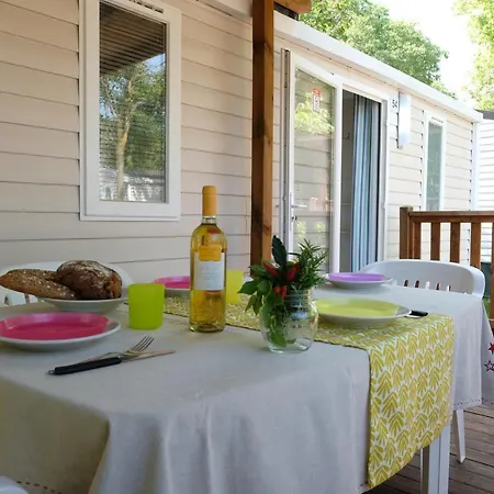 Happy Camp Mobile Homes In Village La Masseria Campsite 4*