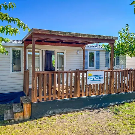 Κάμπινγκ Happy Camp Mobile Homes In Village La Masseria 4*