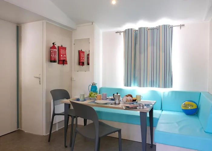 Happy Camp Mobile Homes In Village La Masseria Campsite 4*