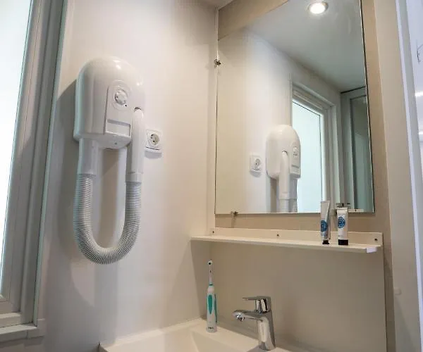 Campsite Happy Camp Mobile Homes In Village La Masseria 4*