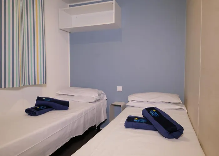 Happy Camp Mobile Homes In Village La Masseria Campsite Gallipoli