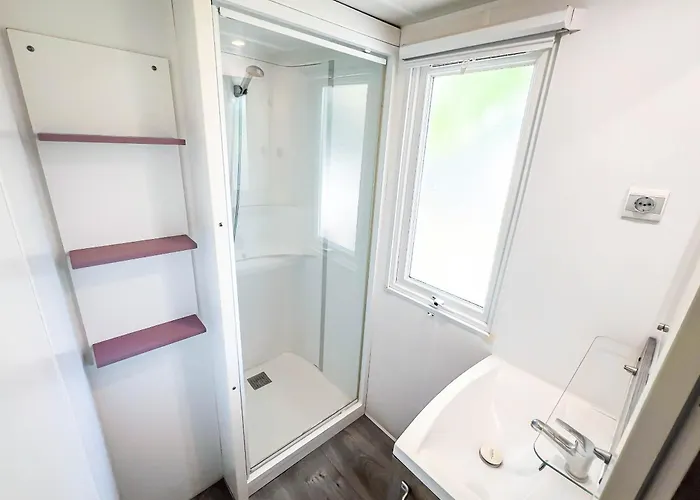 Happy Camp Mobile Homes In Village La Masseria 4*