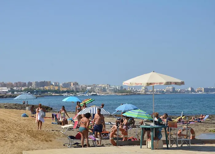 Happy Camp Mobile Homes In Village La Masseria 4* Gallipoli